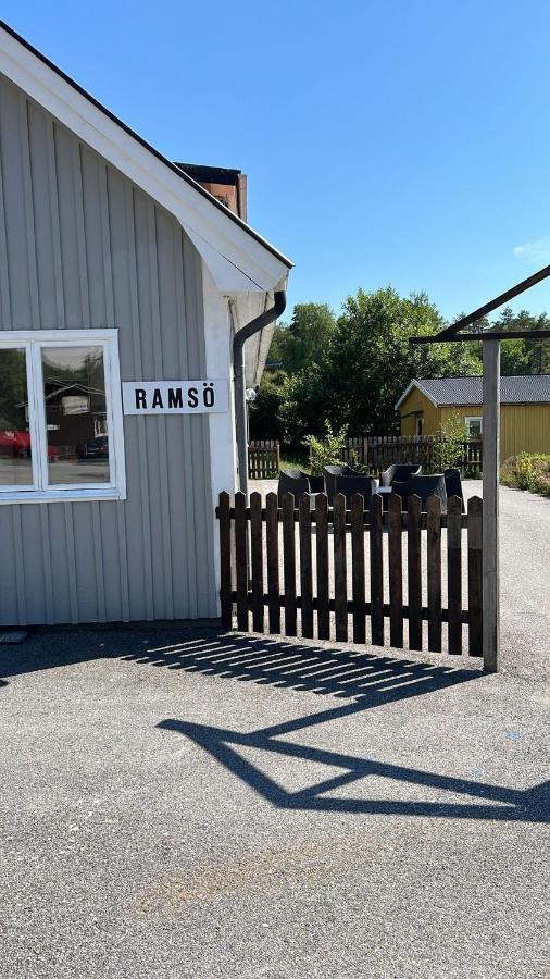 Kaellviken Semesterby Stromstad Luaran gambar